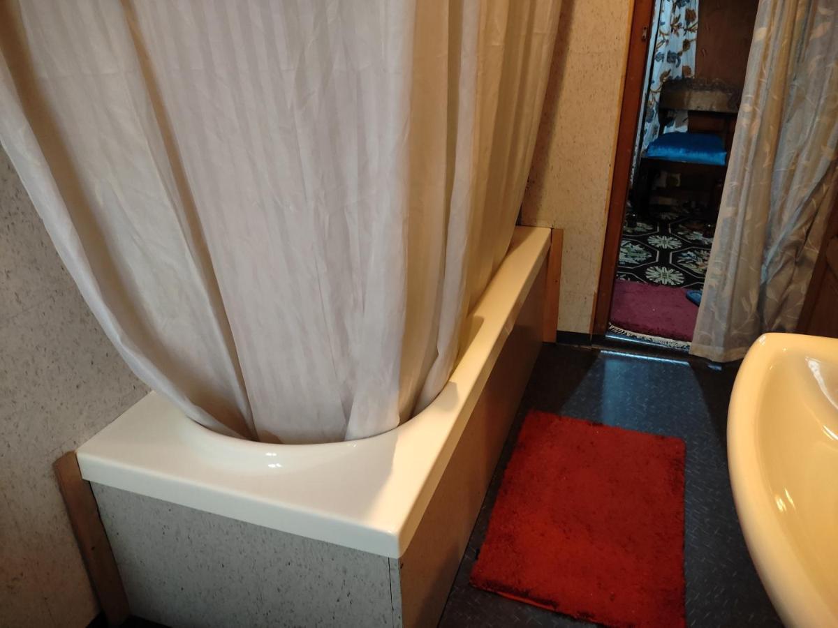 Luxury Scotland Srīnagar מראה חיצוני תמונה